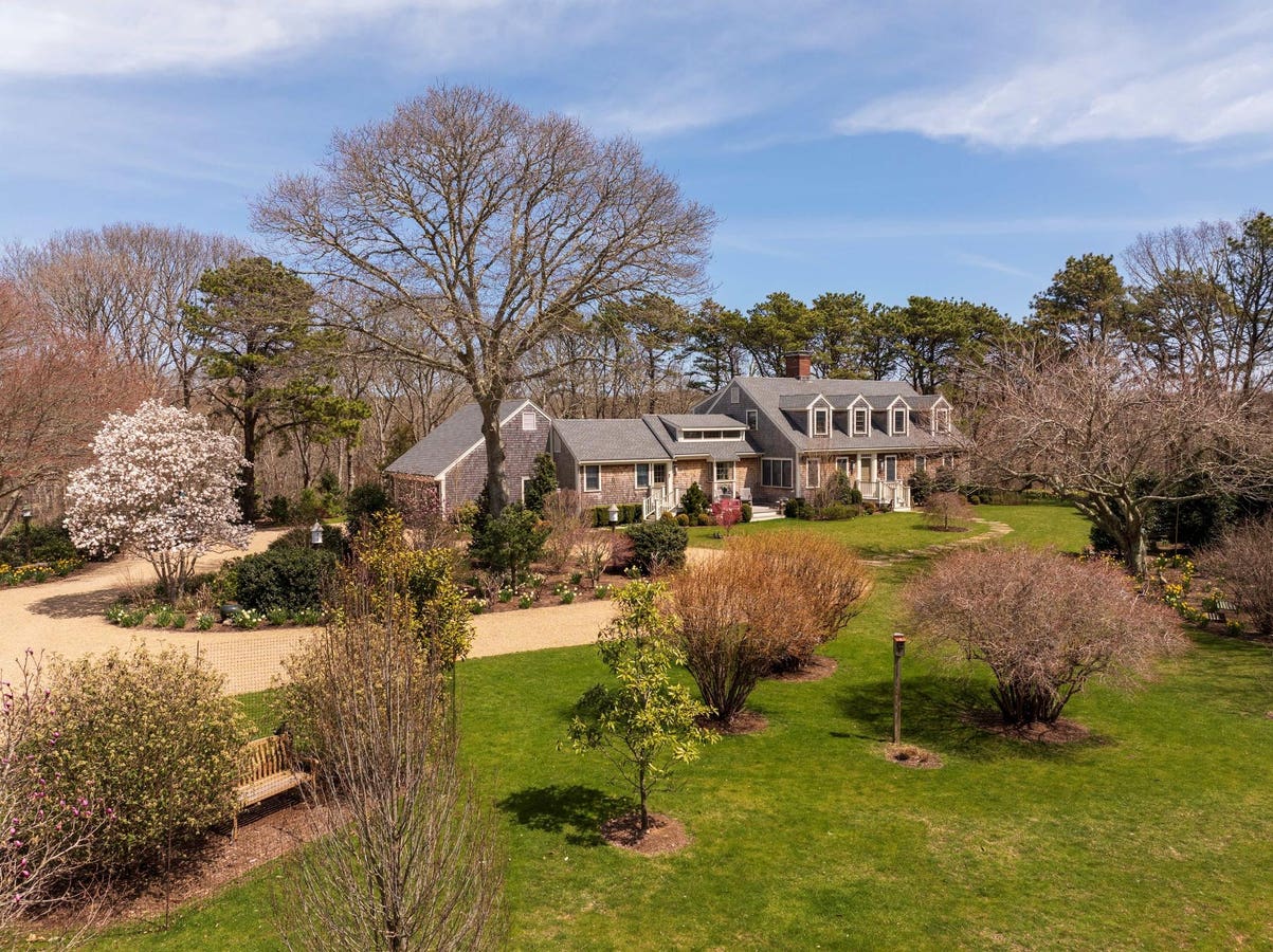 A Dramatic Renovation On Martha’s Vineyard Lists For $4.4 Million