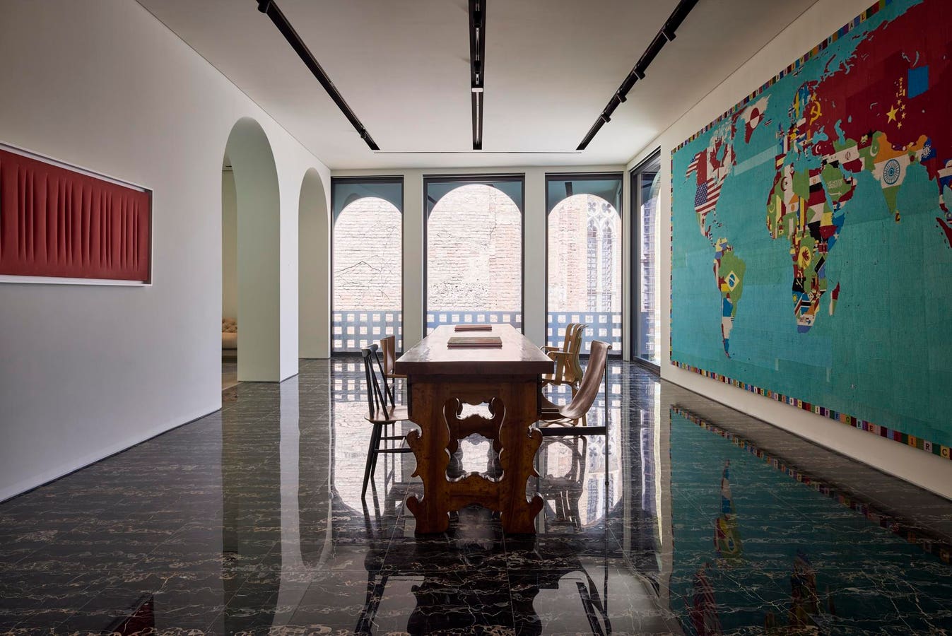 Casa Sanlorenzo Anchors In Venice